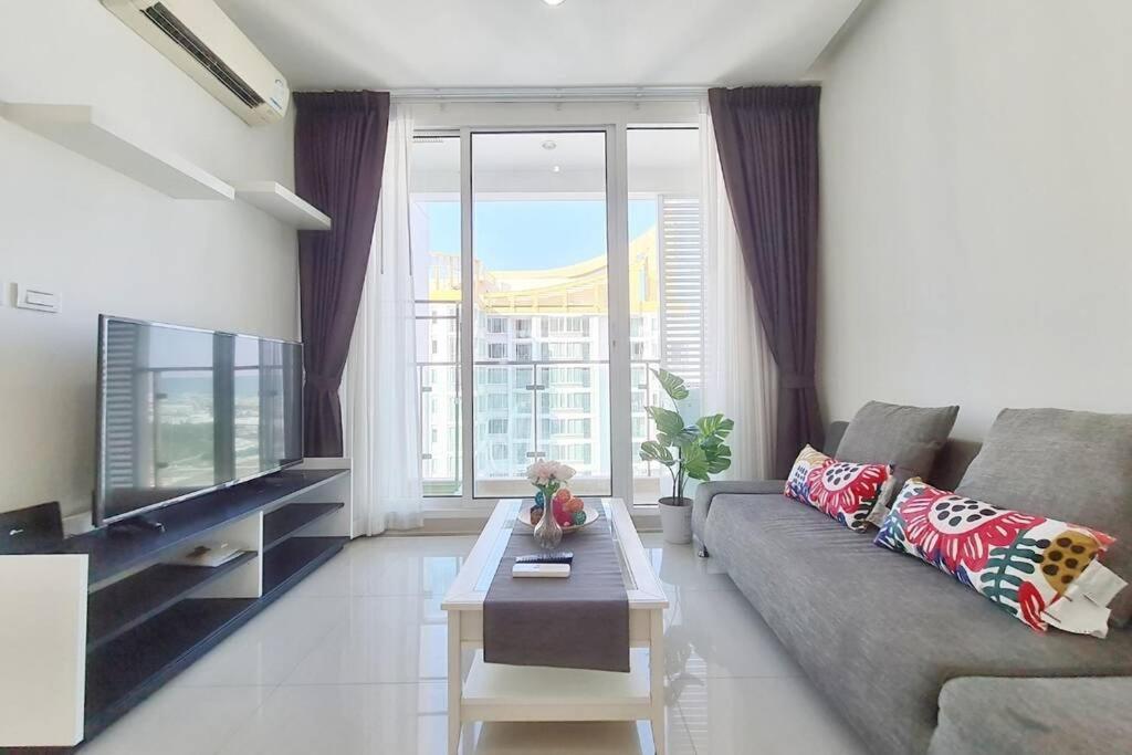 Apartamento The Cloud Sky Rama9 : 1br Wifi Pool Rca