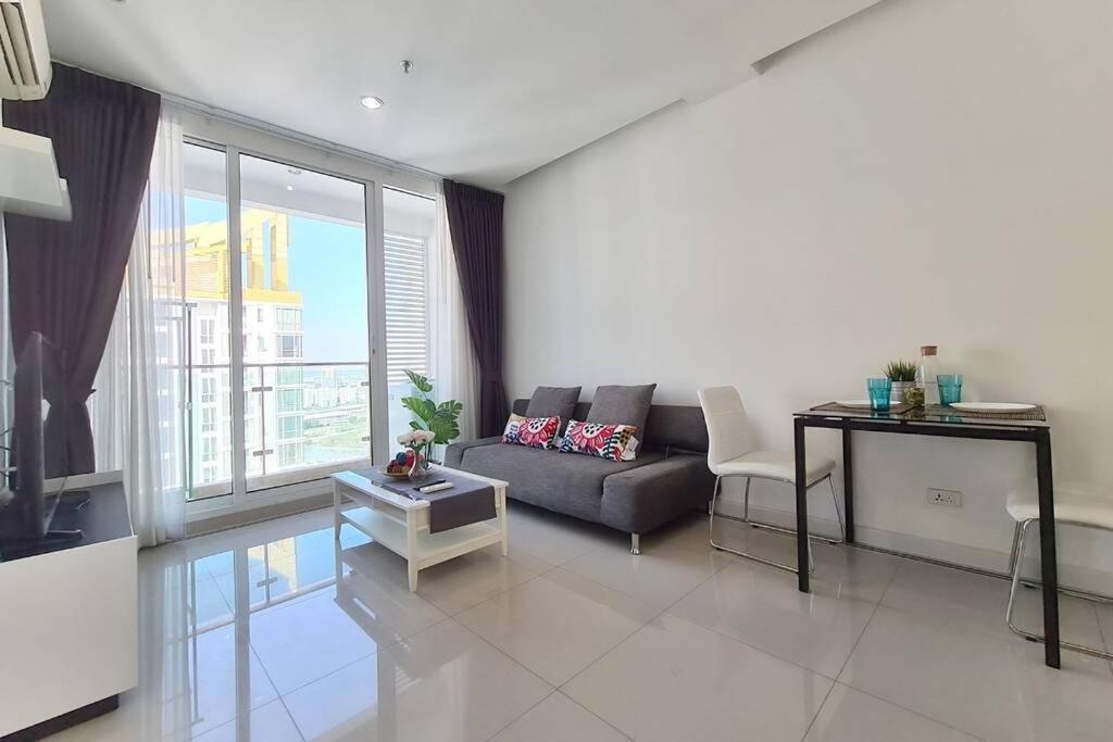 The Cloud Sky Rama9 : 1br Wifi Pool Rca Apartamento Bangkok